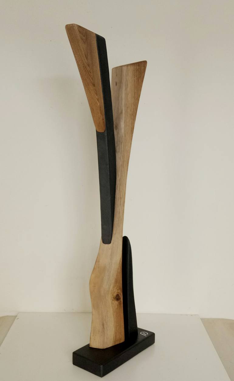 Original Abstract Sculpture by Anna E Daniele Beltrame - Sedie Rustiche Di Beltrame Daniele Snc