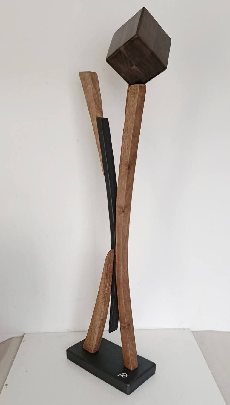 Original Conceptual Abstract Sculpture by Anna E Daniele Beltrame - Sedie Rustiche Di Beltrame Daniele Snc
