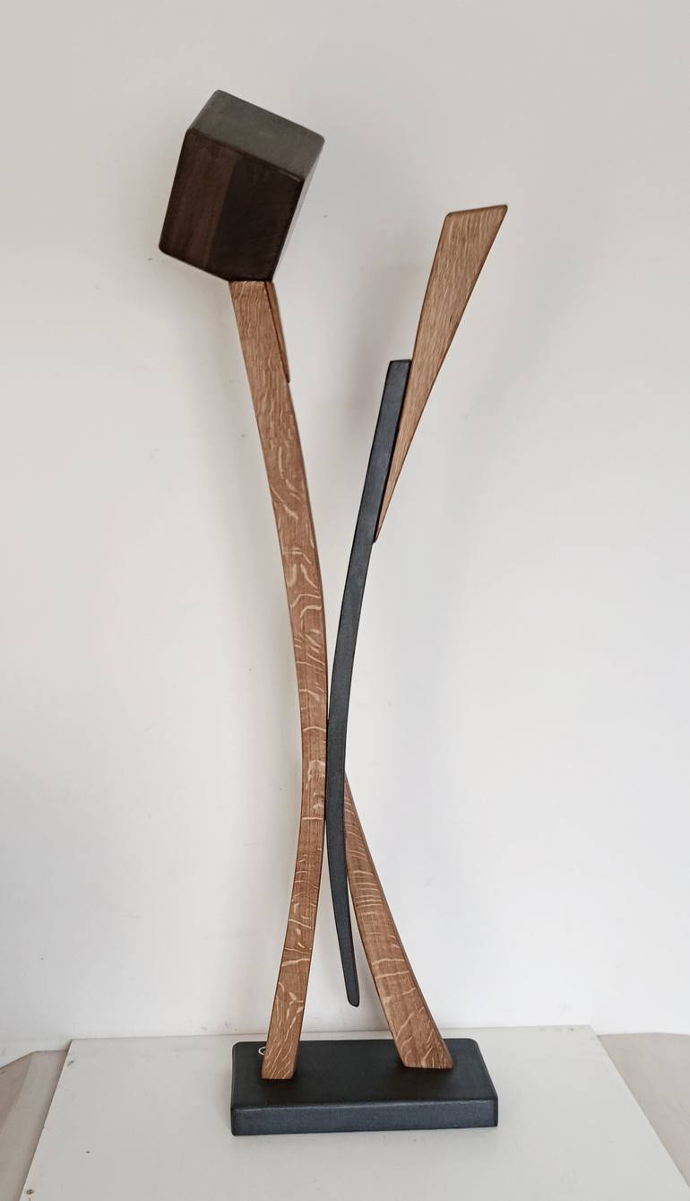 Original Conceptual Abstract Sculpture by Anna E Daniele Beltrame - Sedie Rustiche Di Beltrame Daniele Snc