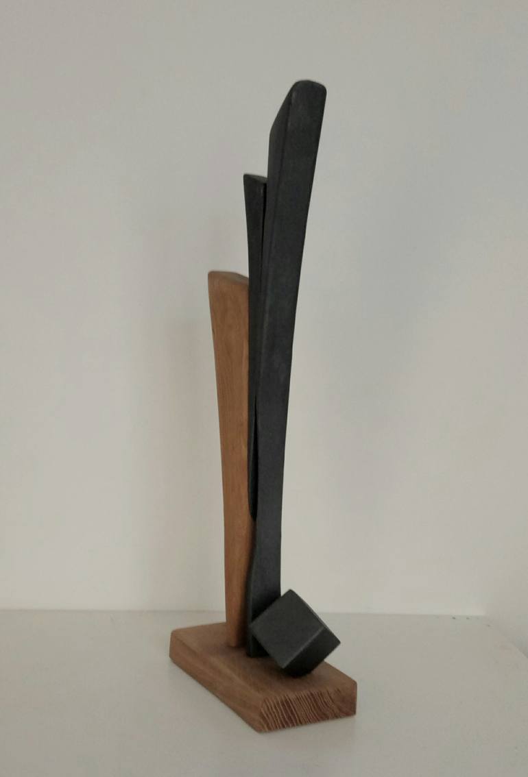 Original Conceptual Abstract Sculpture by Anna e Daniele Beltrame - Sedie Rustiche di Beltrame Daniele snc