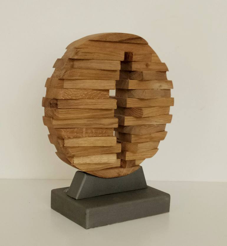 Original Conceptual Abstract Sculpture by Anna e Daniele Beltrame - Sedie Rustiche di Beltrame Daniele snc