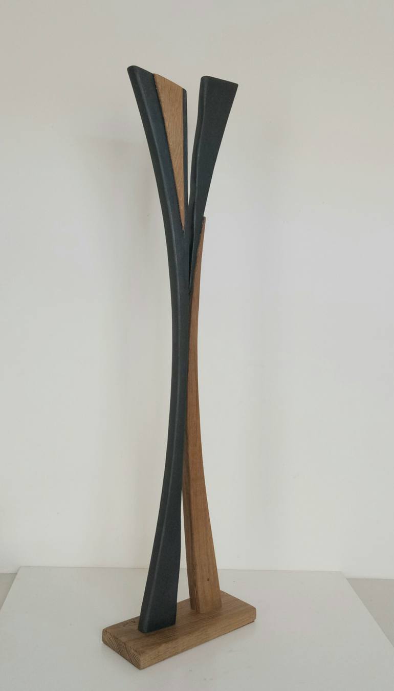 Original Conceptual Abstract Sculpture by Anna E Daniele Beltrame - Sedie Rustiche Di Beltrame Daniele Snc