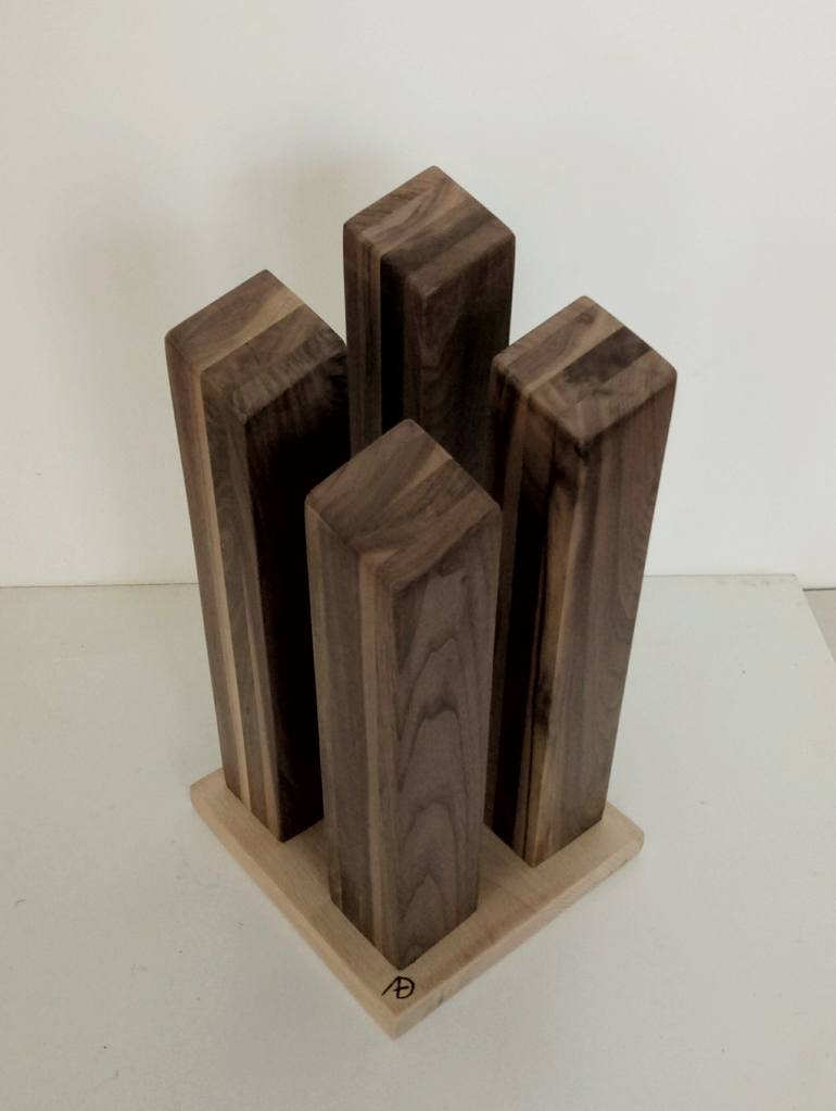 Original Conceptual Abstract Sculpture by Anna e Daniele Beltrame - Sedie Rustiche di Beltrame Daniele snc