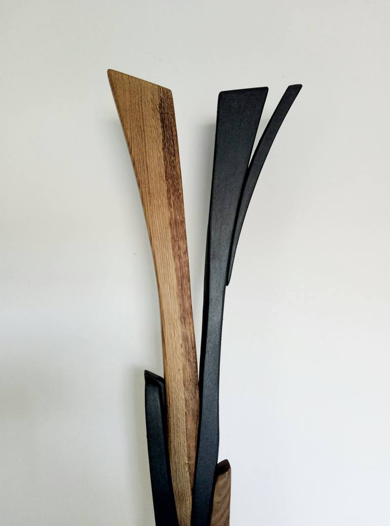 Original Conceptual Abstract Sculpture by Anna e Daniele Beltrame - Sedie Rustiche di Beltrame Daniele snc