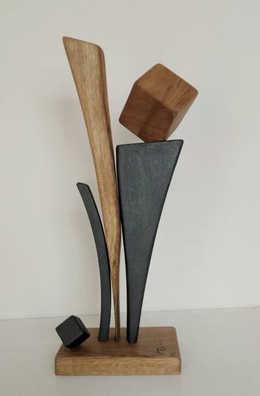 Original Conceptual Abstract Sculpture by Anna e Daniele Beltrame - Sedie Rustiche di Beltrame Daniele snc