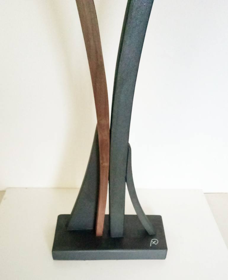 Original Conceptual Abstract Sculpture by Anna e Daniele Beltrame - Sedie Rustiche di Beltrame Daniele snc