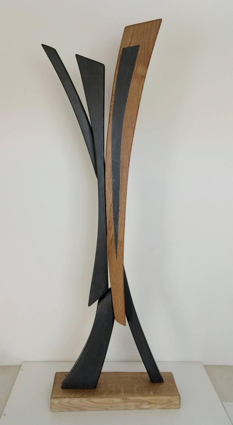 Original Abstract Sculpture by Anna e Daniele Beltrame - Sedie Rustiche di Beltrame Daniele snc