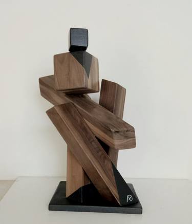 Original Conceptual Abstract Sculpture by Anna e Daniele Beltrame - Sedie Rustiche di Beltrame Daniele snc