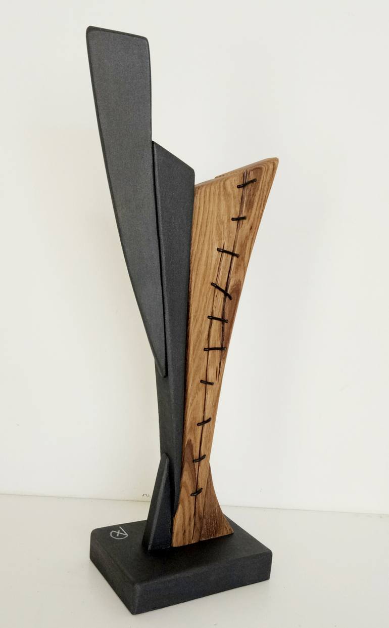 Original Abstract Sculpture by Anna E Daniele Beltrame - Sedie Rustiche Di Beltrame Daniele Snc
