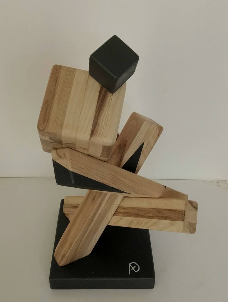 Original Abstract Sculpture by Anna E Daniele Beltrame - Sedie Rustiche Di Beltrame Daniele Snc