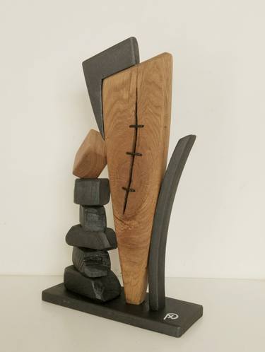 Original Modern Abstract Sculpture by Anna e Daniele Beltrame - Sedie Rustiche di Beltrame Daniele snc