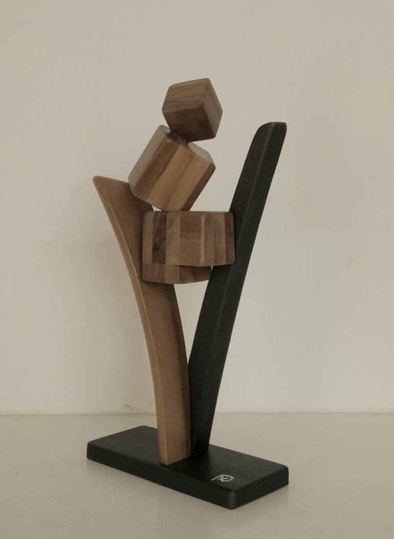 Original Abstract Sculpture by Anna e Daniele Beltrame - Sedie Rustiche di Beltrame Daniele snc