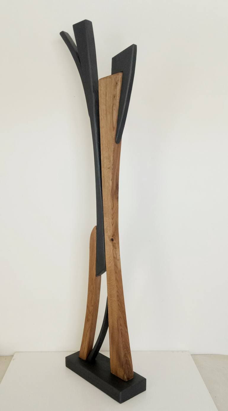 Original Conceptual Abstract Sculpture by Anna E Daniele Beltrame - Sedie Rustiche Di Beltrame Daniele Snc