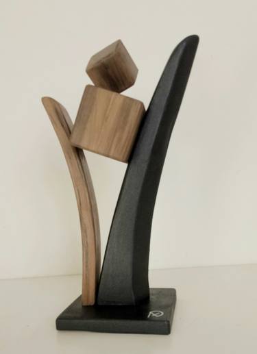 Original Abstract Sculpture by Anna e Daniele Beltrame - Sedie Rustiche di Beltrame Daniele snc