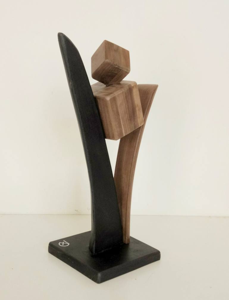 Original Abstract Sculpture by Anna e Daniele Beltrame - Sedie Rustiche di Beltrame Daniele snc