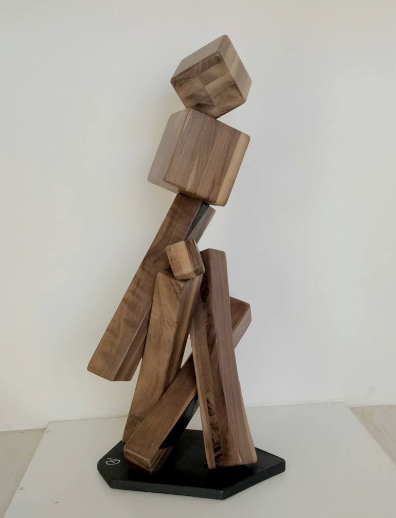 Original Conceptual Abstract Sculpture by Anna E Daniele Beltrame - Sedie Rustiche Di Beltrame Daniele Snc