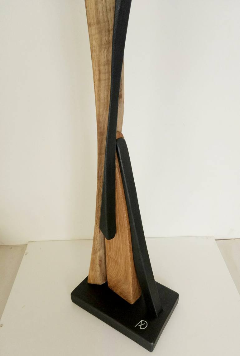 Original Abstract Sculpture by Anna e Daniele Beltrame - Sedie Rustiche di Beltrame Daniele snc