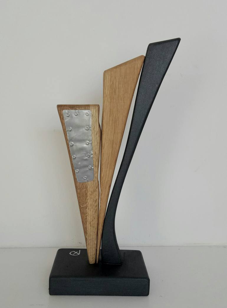 Original Abstract Sculpture by Anna E Daniele Beltrame - Sedie Rustiche Di Beltrame Daniele Snc
