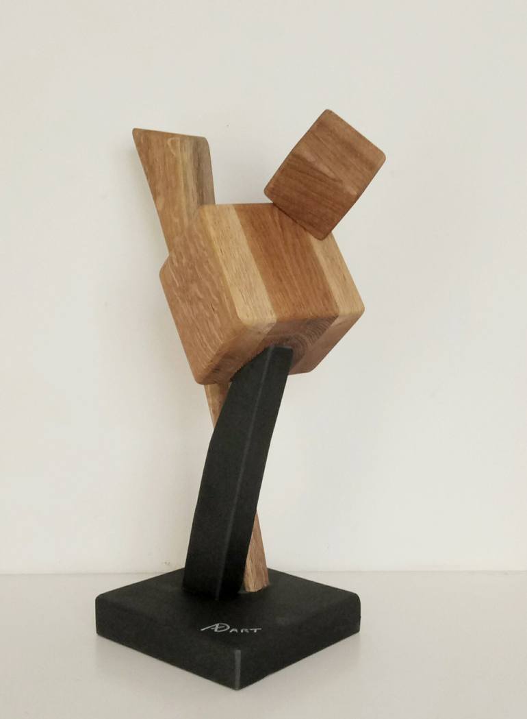 Original Abstract Sculpture by Anna e Daniele Beltrame - Sedie Rustiche di Beltrame Daniele snc