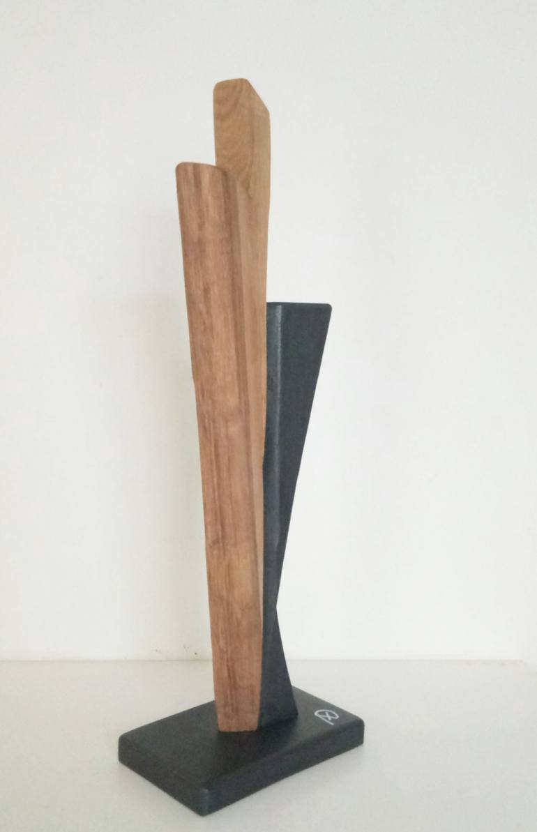 Original Abstract Sculpture by Anna E Daniele Beltrame - Sedie Rustiche Di Beltrame Daniele Snc