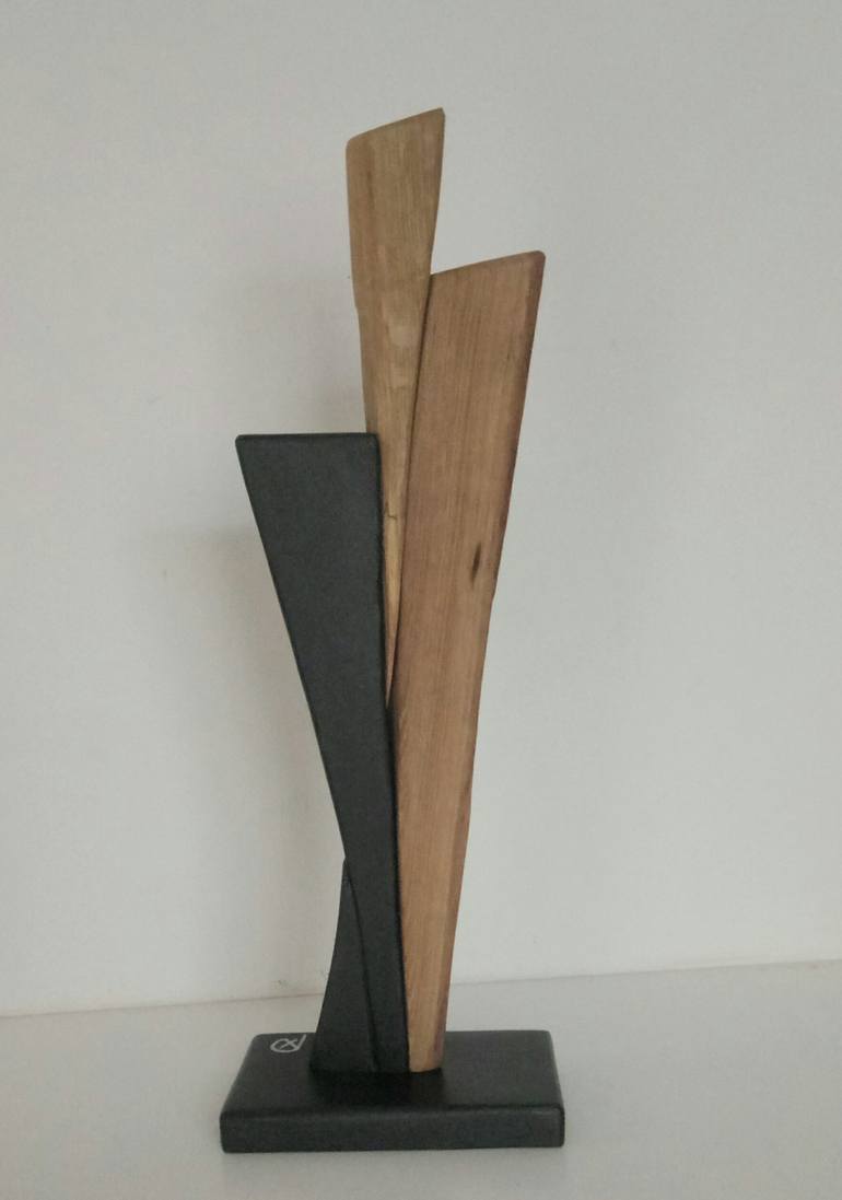 Original Abstract Sculpture by Anna E Daniele Beltrame - Sedie Rustiche Di Beltrame Daniele Snc