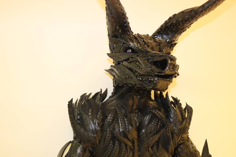 Original Art Deco Animal Sculpture by Jhon Anderson Renteria Lara