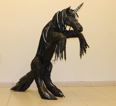 Original Animal Sculpture by Jhon Anderson Renteria Lara