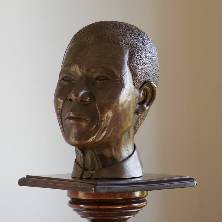 Original Other People Sculpture by Madelein Otto