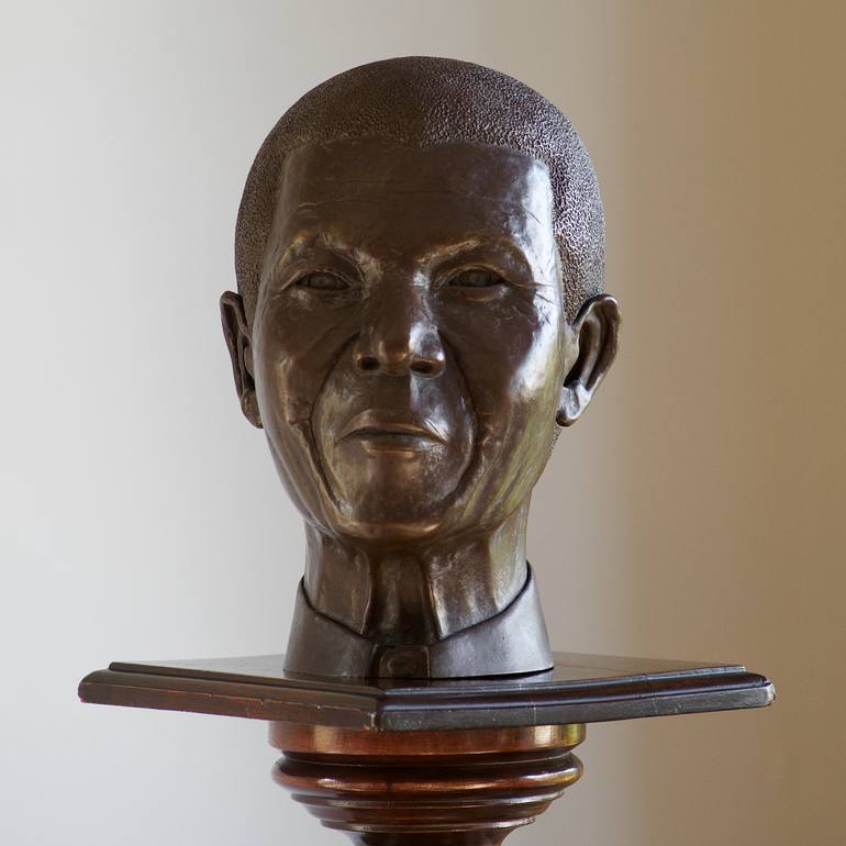 Original Other People Sculpture by Madelein Otto