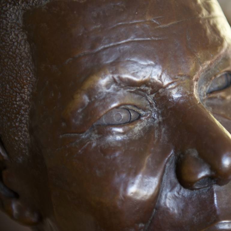 Original Other People Sculpture by Madelein Otto