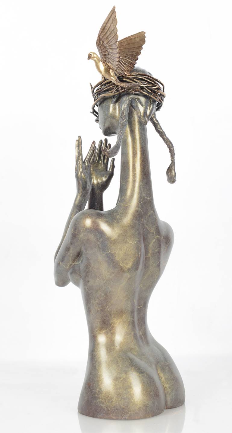Original Figurative People Sculpture by Kai Mao
