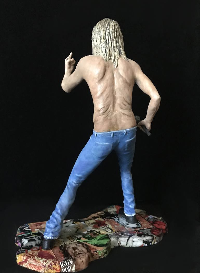Original Contemporary Pop Culture/Celebrity Sculpture by Yevhenii Zaborovskyі