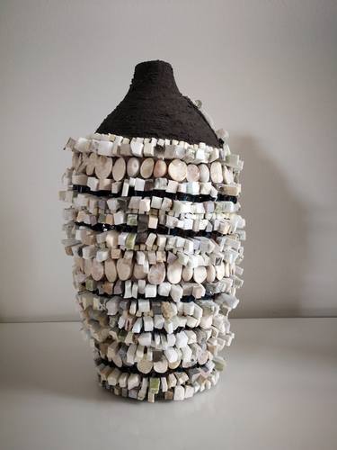 'Carlina' - mosaic vase thumb