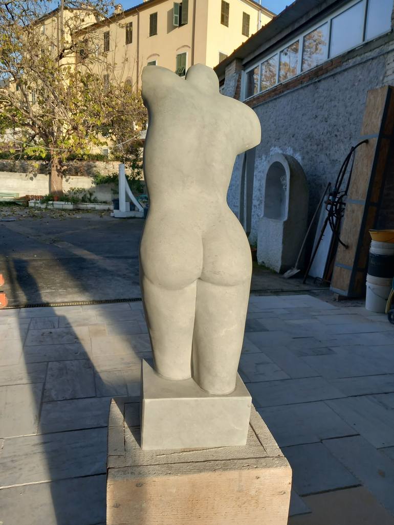 Original Body Sculpture by Verena Mayer-Tasch