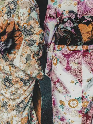 Two kimonos at Kiyomizu temple in Kyoto, Japan - Limited Edition of 50 thumb
