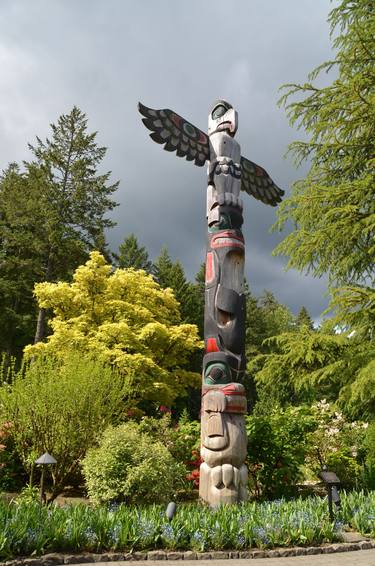 Totem Pole thumb