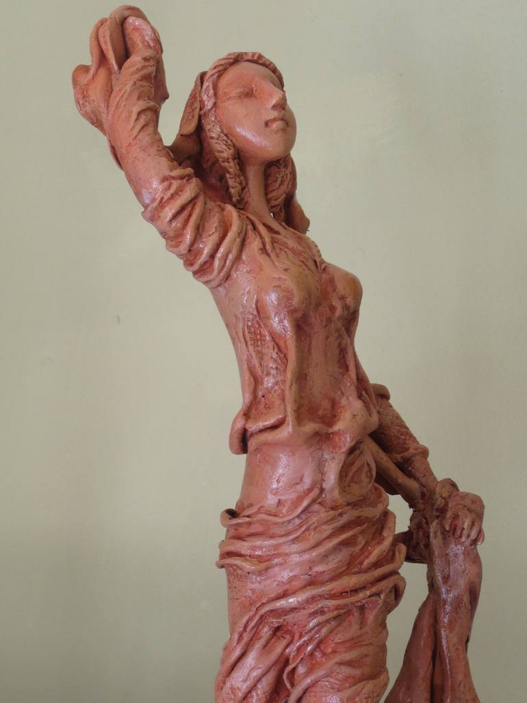 Original Women Sculpture by Tamara Ucolov