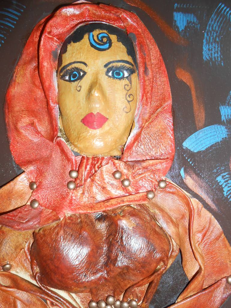 Original Folk Women Sculpture by Senem Ocal