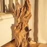 I offer biger pine decorative sculpture humidity stabilized, manually cleaned, suitable especially to the Interior without surface treatment (it is not necessary and may not be suitable) only with the basic cut. Wood (root of the pine) was lying in the ground 10 to 20 years, which has created a unique structure and shape. Sculpture issued a beautiful pine-resinous scent, and certainly can be an original complement to the modern interiors.