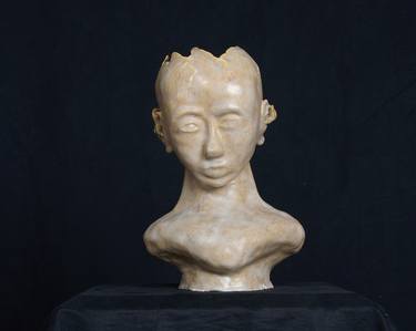 Original Women Sculpture by Chase Thomioso