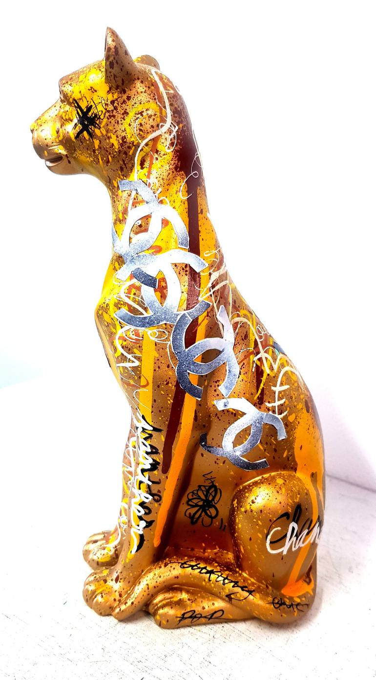 Original Pop Art Animal Sculpture by Priscilla Vettese