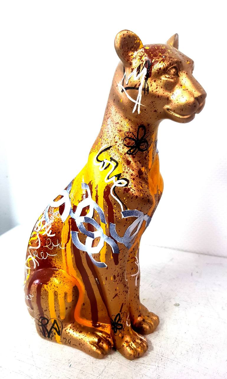 Original Pop Art Animal Sculpture by Priscilla Vettese