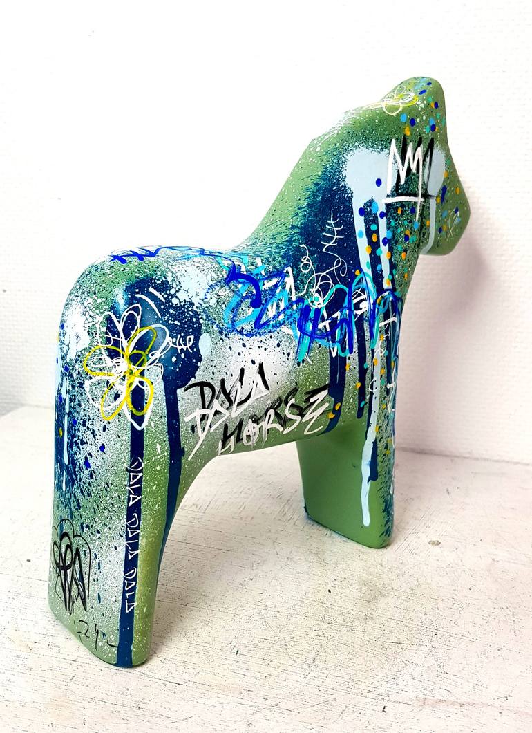 Original Pop Art Animal Sculpture by Priscilla Vettese