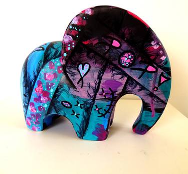 Original Pop Art Animal Sculpture by Priscilla Vettese