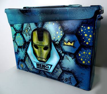 Sculpture Tony Stark Painting Art Iron Man Metal Case Ammunition "HeXa STarK Box" Priscilla Vettese French Artist thumb
