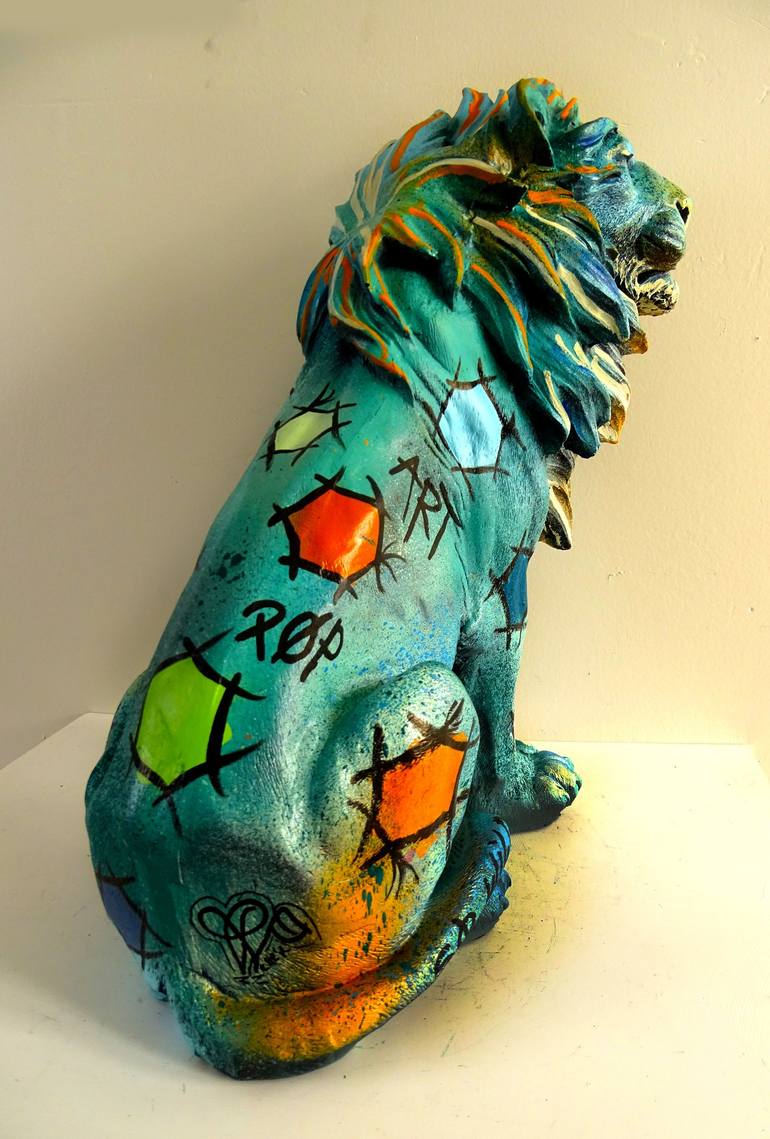 Original Pop Art Animal Sculpture by Priscilla Vettese