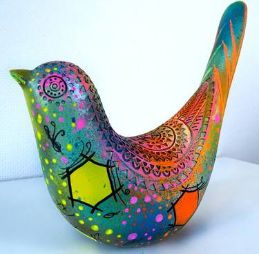 Bird Statue Pop Art - Bird & Colors Resin Sculpture & Graffiti thumb