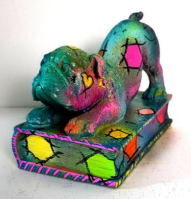 Pop Art Bulldog Statue / Crazy Bulldog Graffiti Sculpture thumb