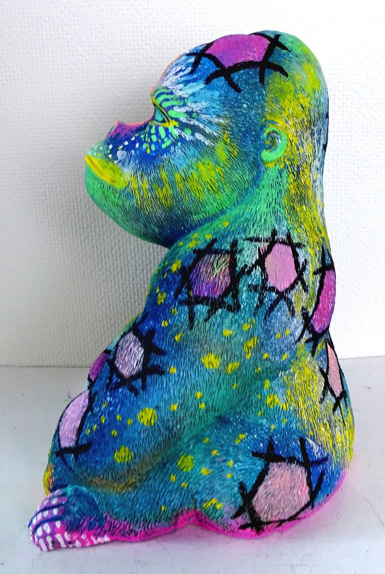 Original Pop Art Animal Sculpture by Priscilla Vettese