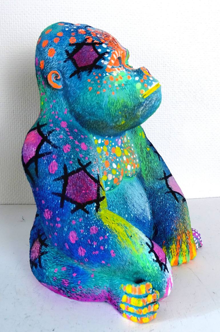 Original Pop Art Animal Sculpture by Priscilla Vettese